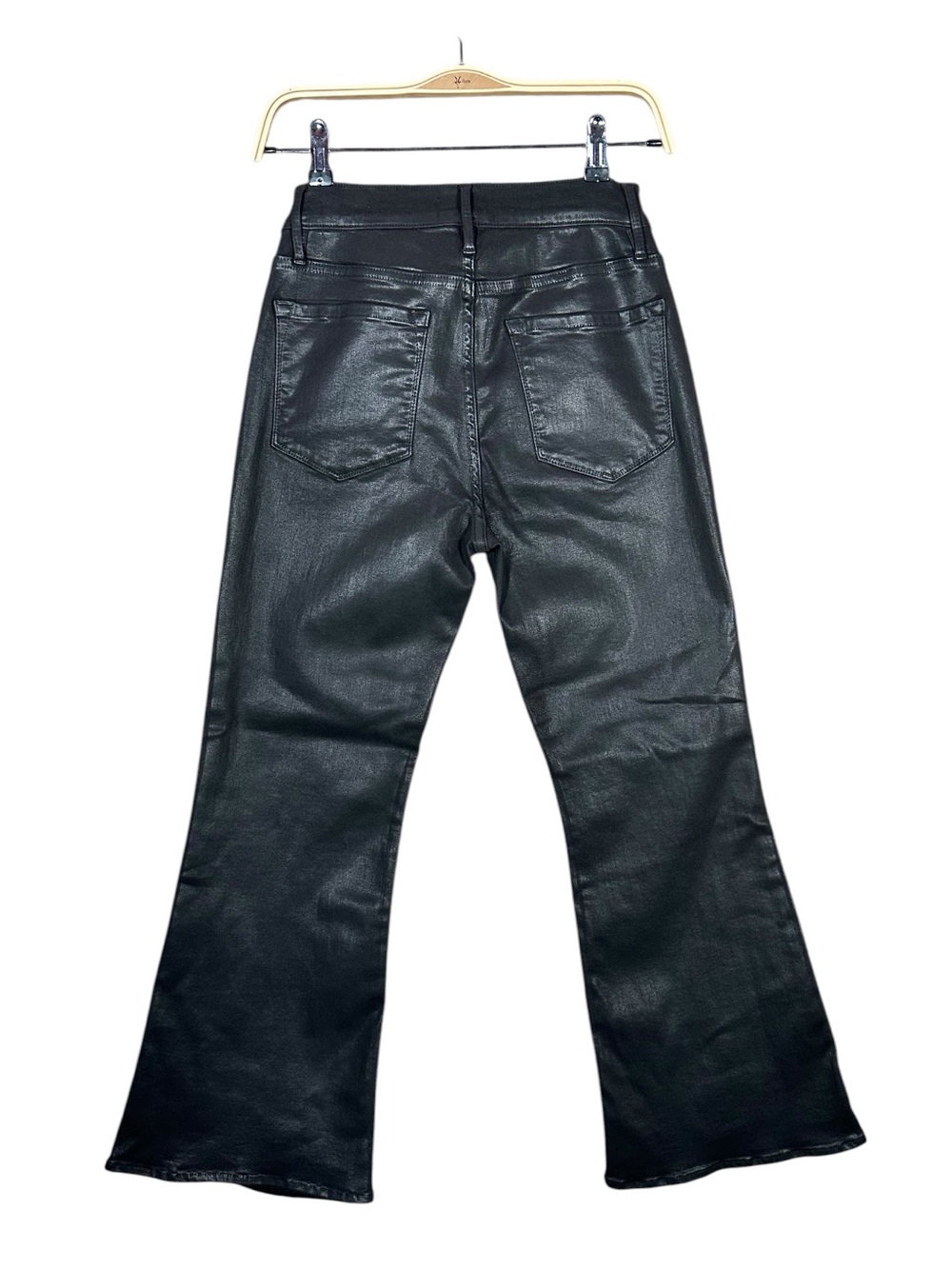 FRAME Coated Denim Le Crop Flare in coated noir - Picture 3 of 11